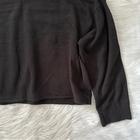 Divided black knit white mod floral mock neck crop sweater - Picture 8 of 10